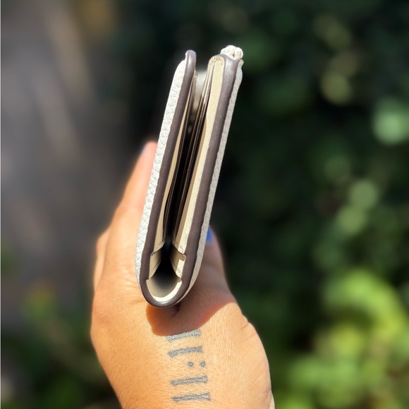 Kate Space White Long Wallet - Picture 4 of 10